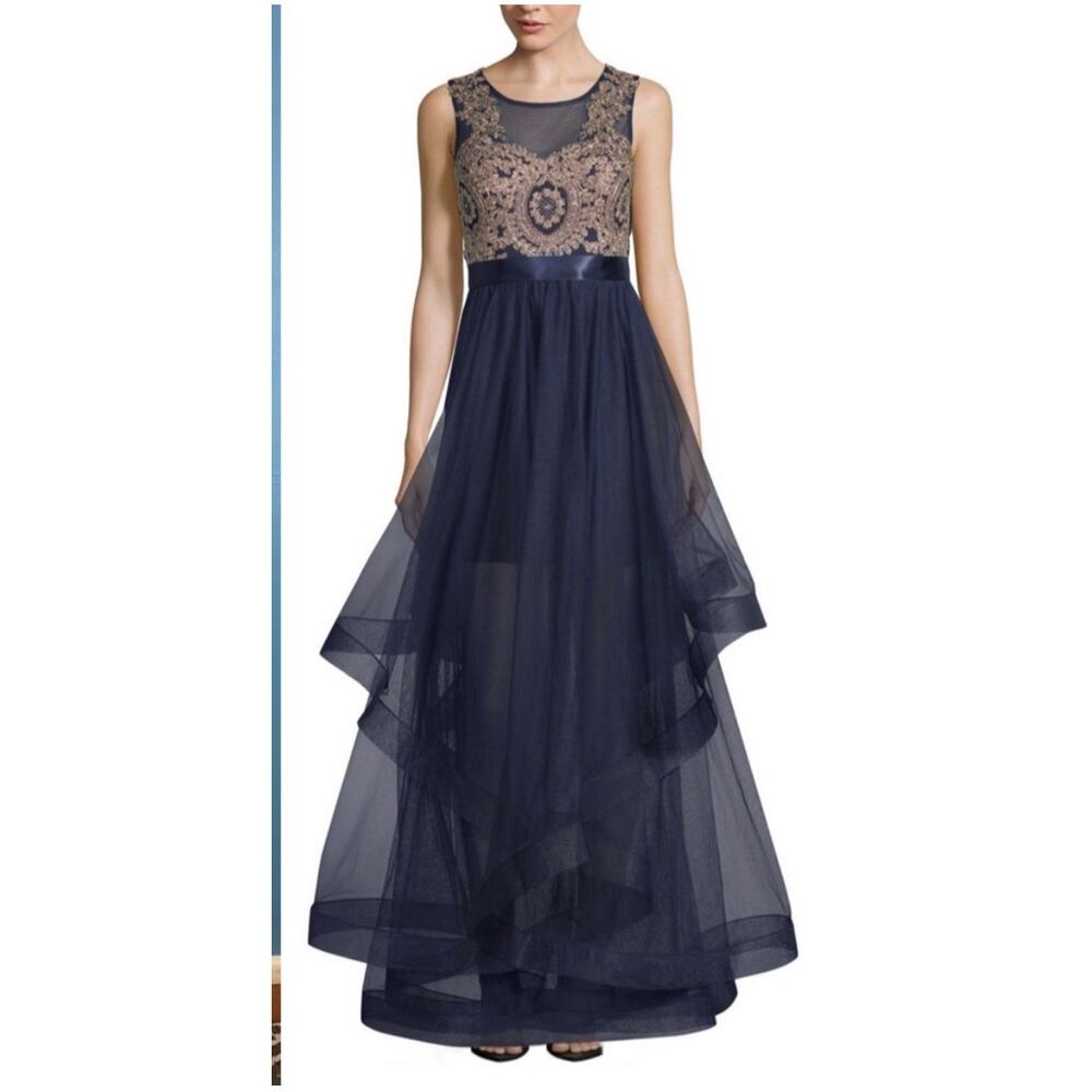 City Triangles Navy Blue Ruffled Prom Dress NWT Size 7
